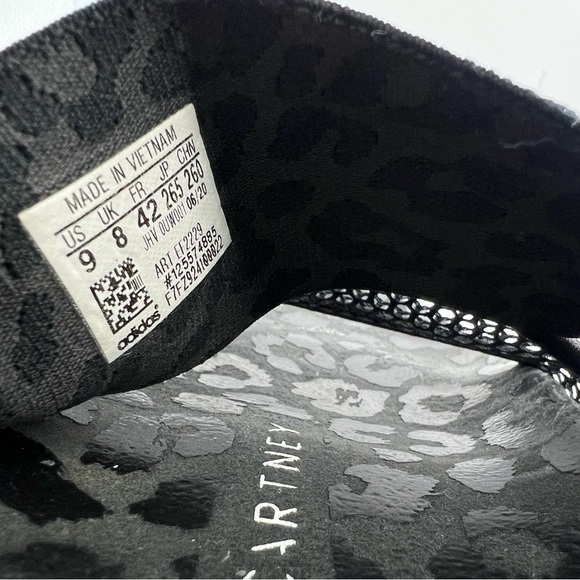 STELLA McCARTNEY x ADIDAS Core Black Lette Leopard Print Sandals Slides sz 9 - Picture 9 of 10
